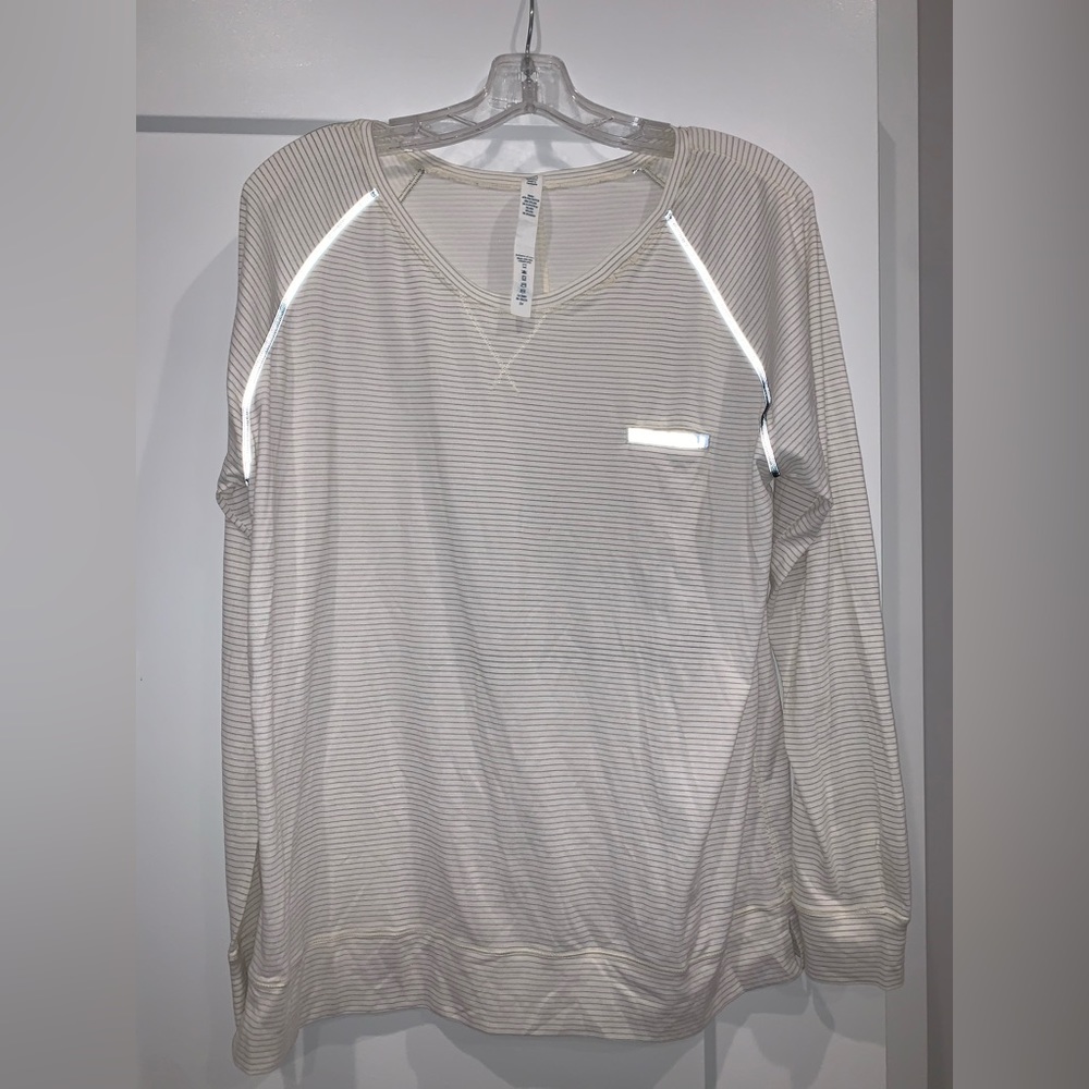 Lululemon long sleeve women run tee